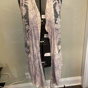 Floral Lace Women's Vest